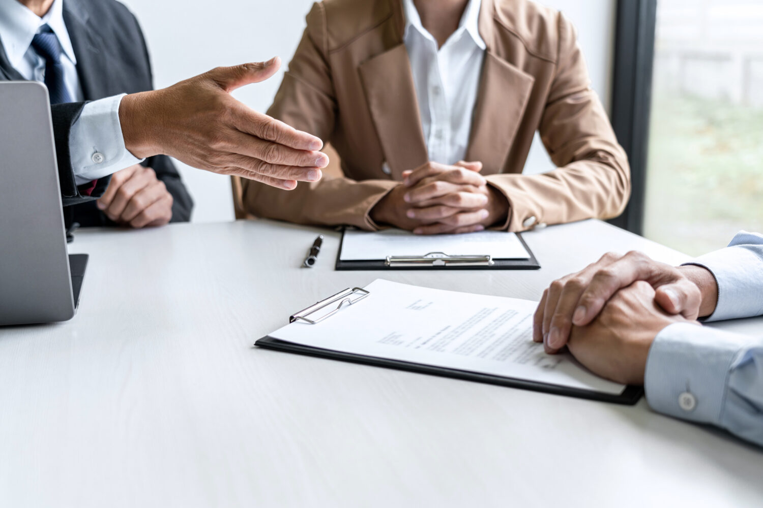 Construction hiring manager interviewing leadership candidate